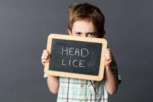 Child scared of head lice